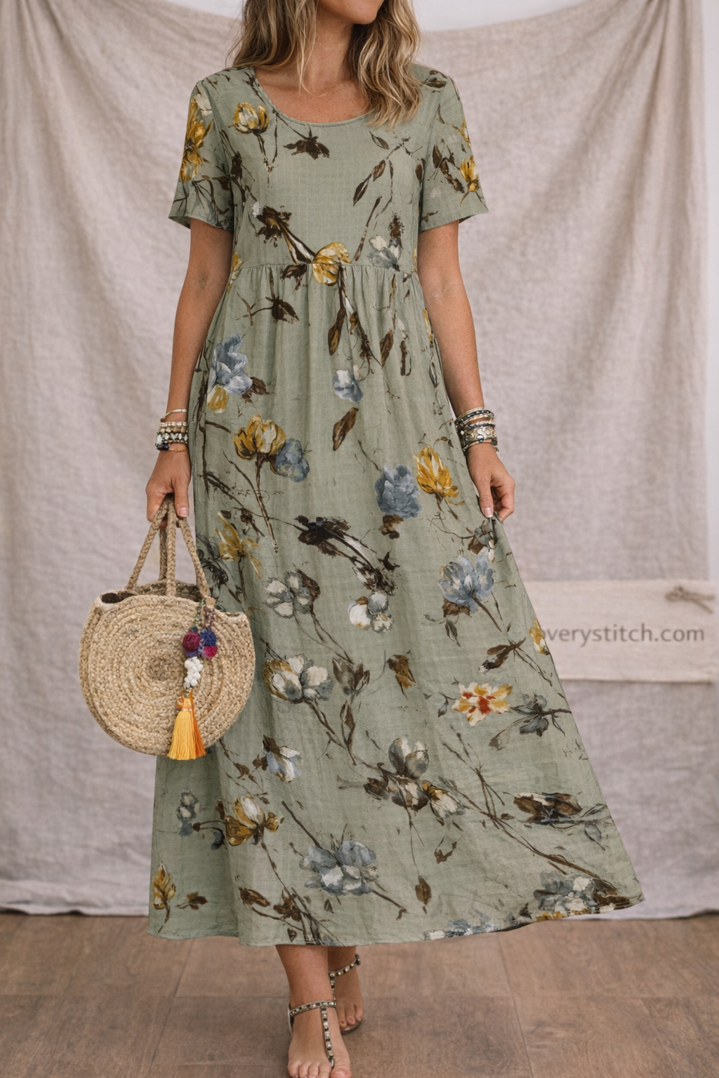 Plus Size Printed Maxi Dress - Casual Fit