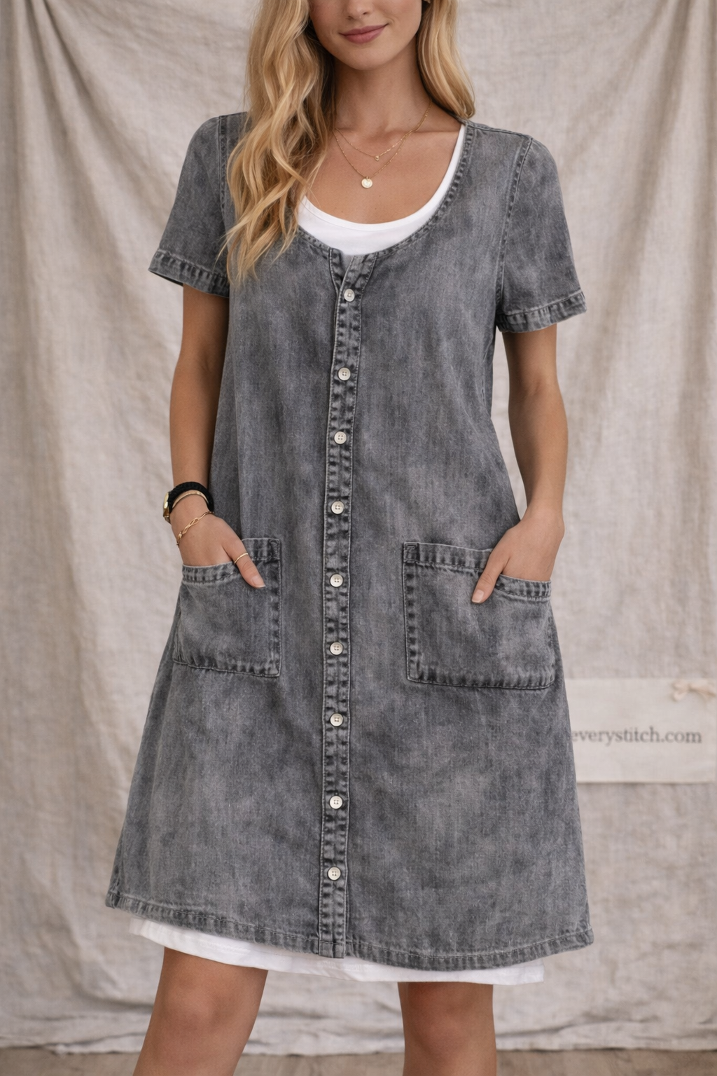 Contrast Trim Short Sleeve Midi Dress