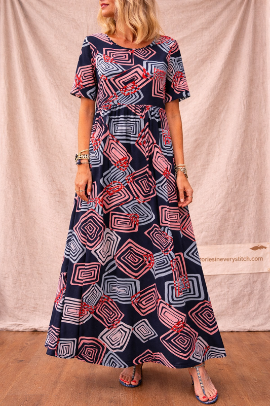 Geometric Print Maxi Dress with Short Sleeves and Round Neck – Relaxed Flowy Fit