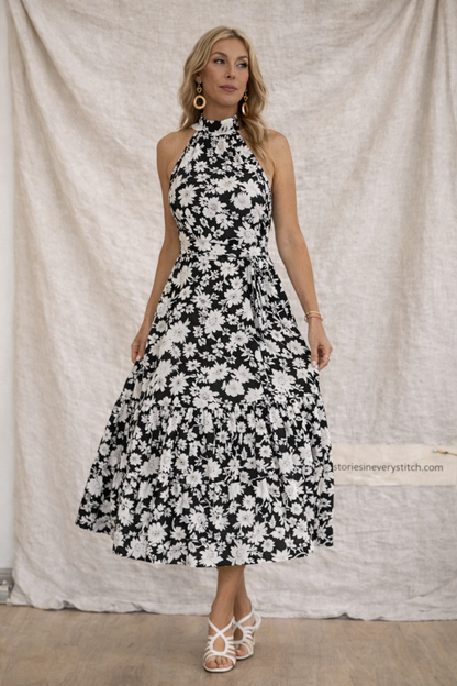 Floral Halter Neck Maxi Dress – Sleeveless Flowy Summer Style