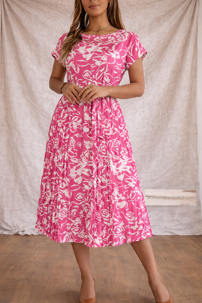 Floral Midi Dress with Short Sleeves and Crew Neck – Relaxed Flowy Fit