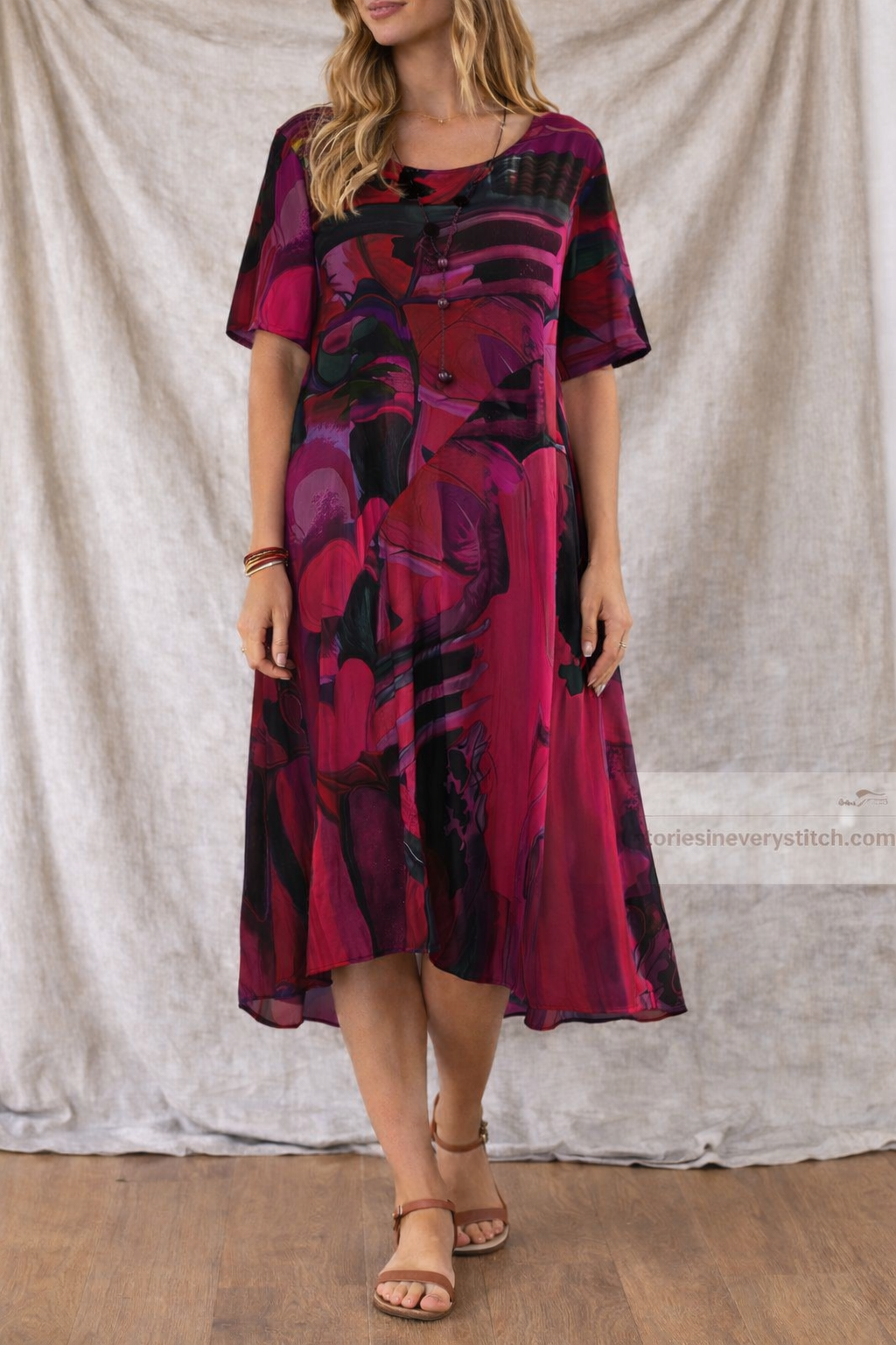 Boho Printed Midi Dress with Short Sleeves and V-Neck – Relaxed Flowy Fit