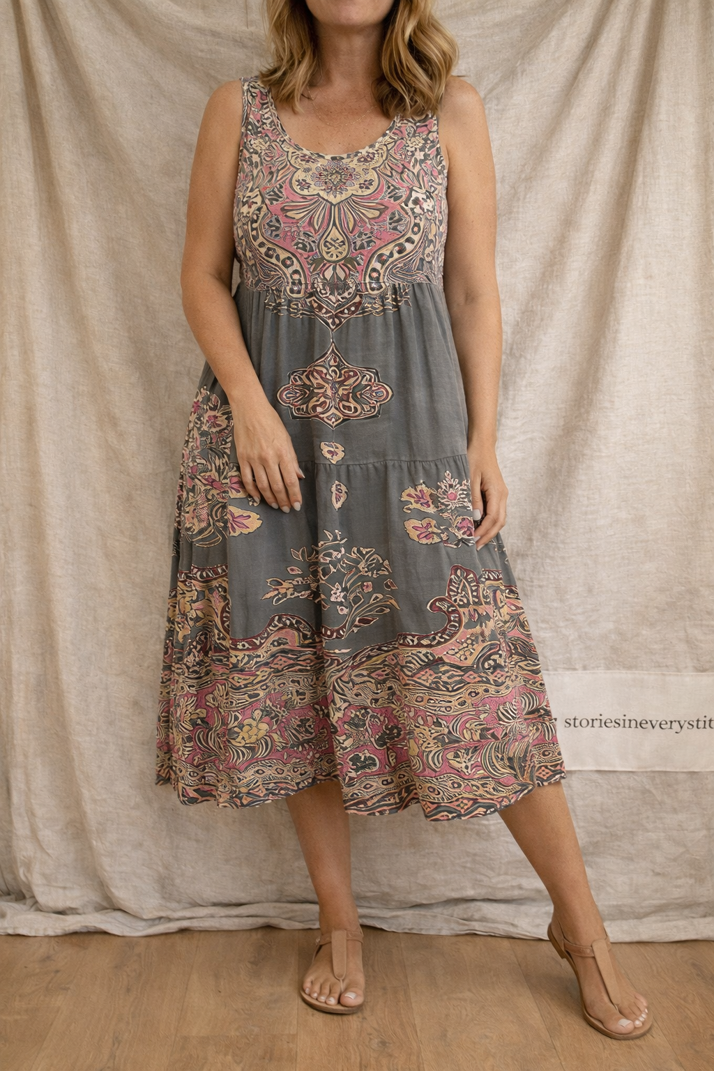 Vintage Lace Panel Sleeveless Midi Dress