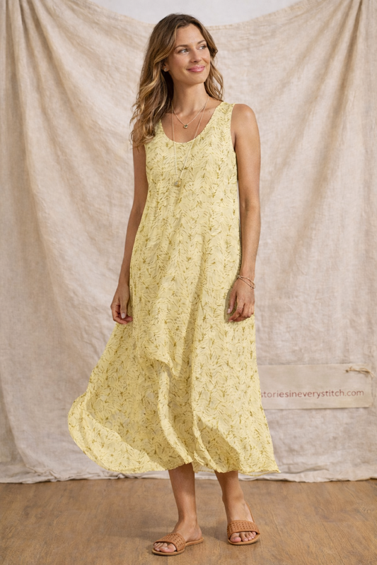 Sleeveless Leaf Print Flowy Midi Dress