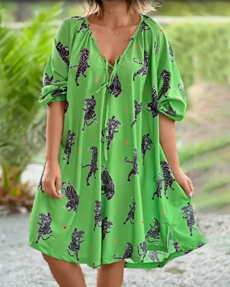 Women's V-neck Short Sleeve Printed Loose Casual Plus Size Dress